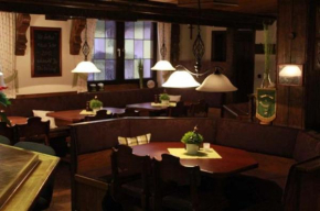 Отель Landhotel Restaurant Schützenhof  Штайнау-Ан-Дер-Штрассе